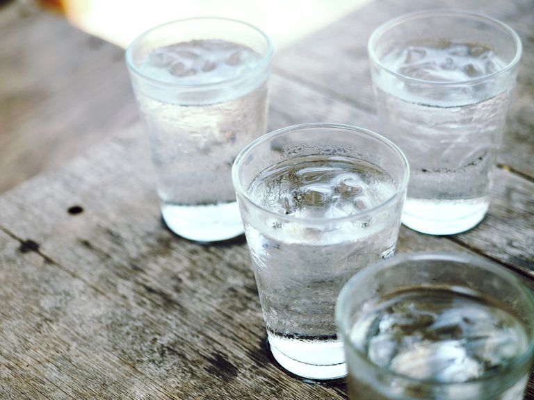 Simptomele deshidratării, băuturile alcoolice, deshidratare Deshidratarea, evita deshidratarea