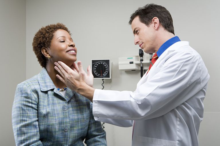 Practicantul trebui, semne clinice, atunci când, poate indica, bolii tiroidiene, bolii tiroidiene este