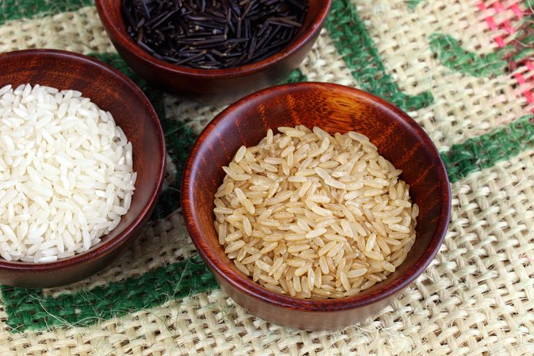 orez brun, brun este, cereale integrale, grame fibre